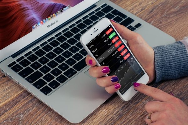 Stock Market App Development: 6 Reasons to go for one!