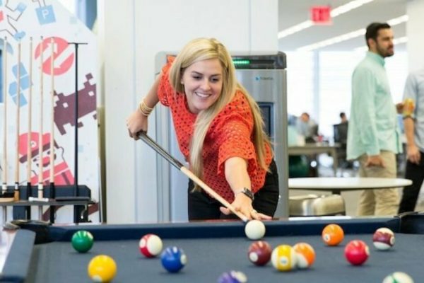 How Recreational Activities Improve Productivity in Office?